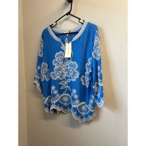 NWT Solitaire blue tunic ivory hand embroidered floral stitch Shirt Size Large